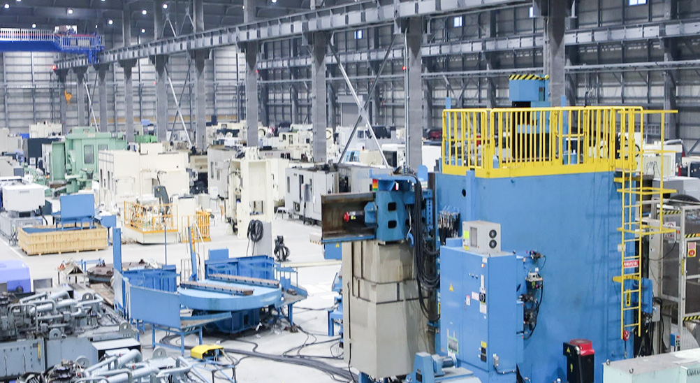 まず自分たちがユーザーとして社内で使う